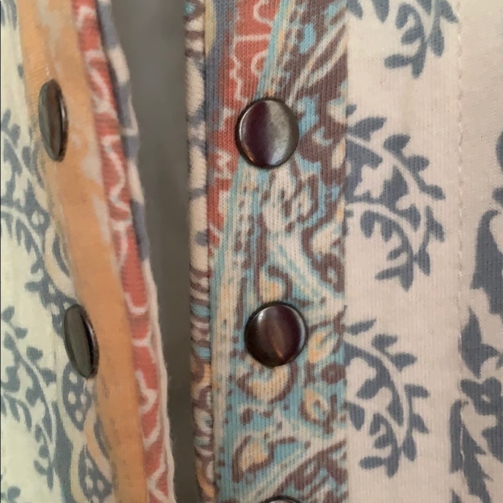 Boho Embroidered Vest - Picture 4 of 6